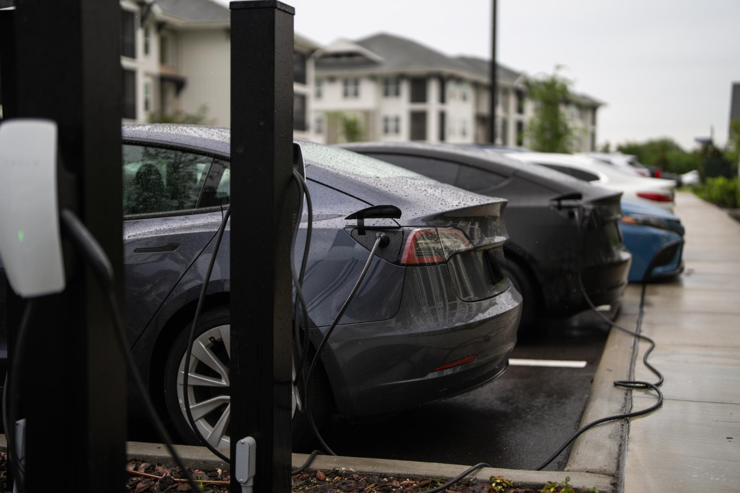 Can Electric Vehicles Affect The Multifamily Industry