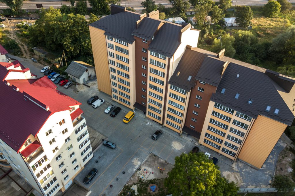 The Multifamily Industry in 2025 Pros, Cons, and Impacts on Property Managers Across the USA V1